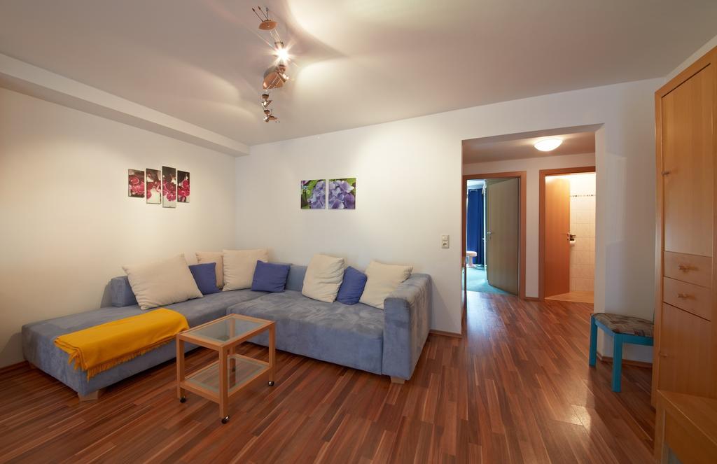 Appartement Mitteregg Σάαλμπαχ-Χίντεργκλεμ Δωμάτιο φωτογραφία